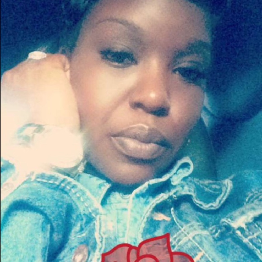 Meet your Posher, Darcele